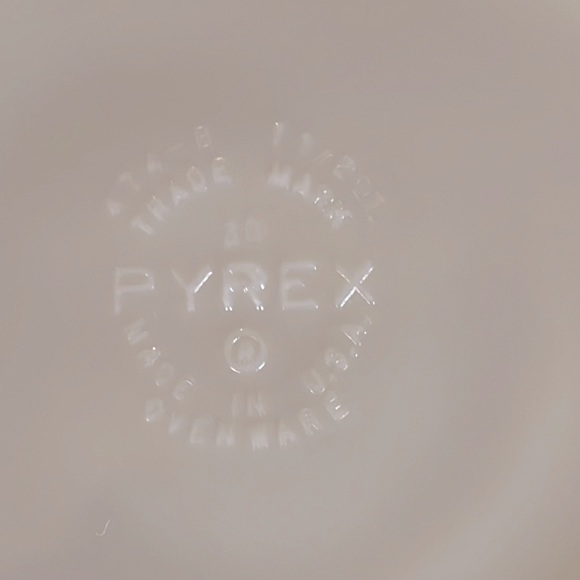 Vintage Pyrex Ovenware - Early American - set of 3 - Picture 8 of 9
